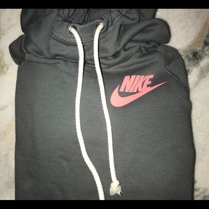Tunic Nike gray and “ peachy pink “ hoodie